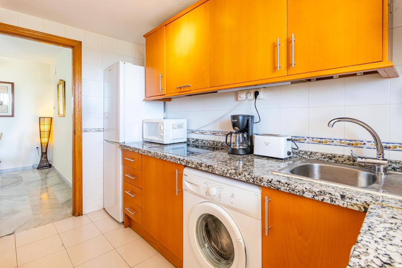 Sun & Sand Beach Apartment Marbella Exterior photo